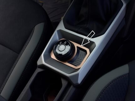 Husă din oțel pentru Dacia Duster III 3 (P1310) 2024+ | Ornamente selector de tracțiune - Stil cupru-maro | 1 bucată accesorii tuning Essential Expression Journey Extreme Duster