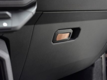 Husă din oțel pentru Dacia Duster III 3 (P1310) 2024+ | Decorațiune mâner - Stil cupru-maro | 1 piesă accesorii tuning Essential Expression Journey Extreme Duster