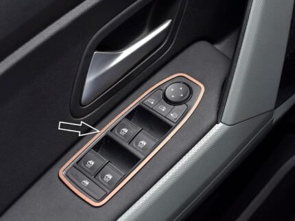 Capac din oțel pentru Dacia Duster III 3 (P1310) 2024+ | Comutator electric pentru rama geamului - Stil cupru-maro | Pachet de 4 accesorii tuning Essential Expression Journey Extreme Duster