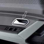 Decoratiuni oțel mânere uși cadru Duster III – argintiu – set 4 buc Carcasă din oțel pentru Dacia Duster III 3 (P1310) 2024+ | Mânere uși cadru | 4 bucăți accesorii tuning Essential Expression Journey Extreme din oțel inoxidabil pentru Duster