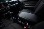 Cotieră Rati Armster 3 compatibilă cu Dacia Spring 2021-2024 [Negru, piele vegană] Cotieră centrală retrofitabilă cu compartiment de depozitare