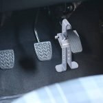 Încuietoare pedală antifurt Relaxdays pentru mașină și autorulotă, cu 8 găuri, pentru ambreiaj și frână, argintie